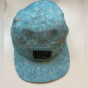 Skida Salmon Sisters Teal Printed Hat